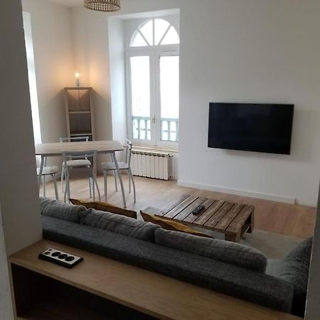 Appartement Cosy Entierement Renove Bagneres-de-Bigorre Bagian luar foto